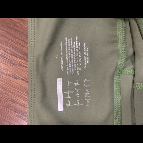 Leggings - Picture 2 of 2